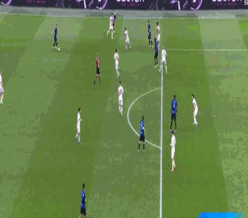 图拉姆与奥,古斯托赛后,独自加练备,问鼎娱乐官网玩家首选,问鼎娱乐官网,问鼎娱乐官网游戏平台