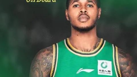 “皇家马德里VS马德里竞技：顶级对决，宿敌争霸”