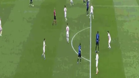 图拉姆与奥古斯托赛后独自加练备战